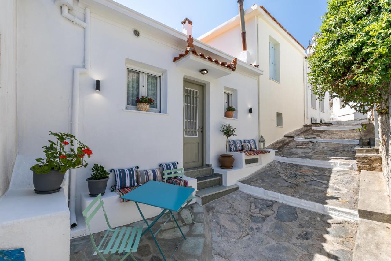 Skopelitian Relaxing House Villa Skopelos Town Exterior photo